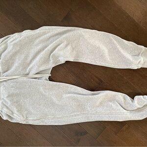 lululemon light gray jogger sweatpants